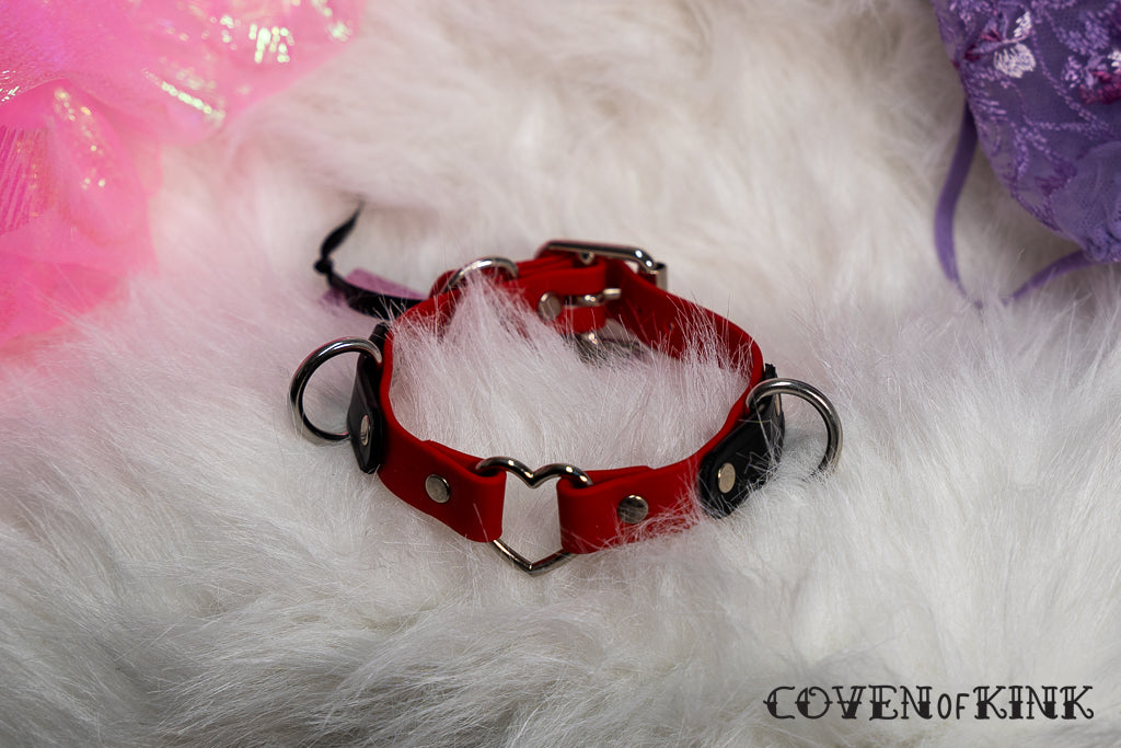 Heart & D Ring Vegan Leather Submissive Kitten Collar